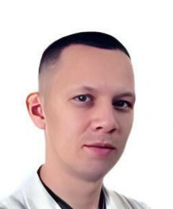 Абдуллин Ильназ Ильясович травматолог