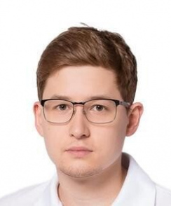 Нуриев Амир Ривалович стоматолог