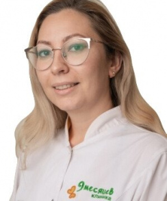 Исламова Лейсан Тафкилевна акушер
